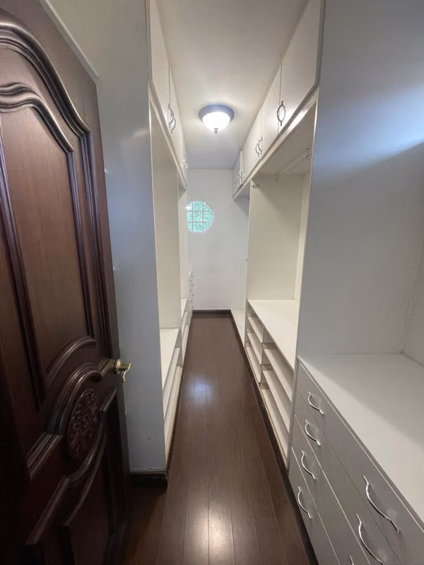 Luxury house in private community costa del este