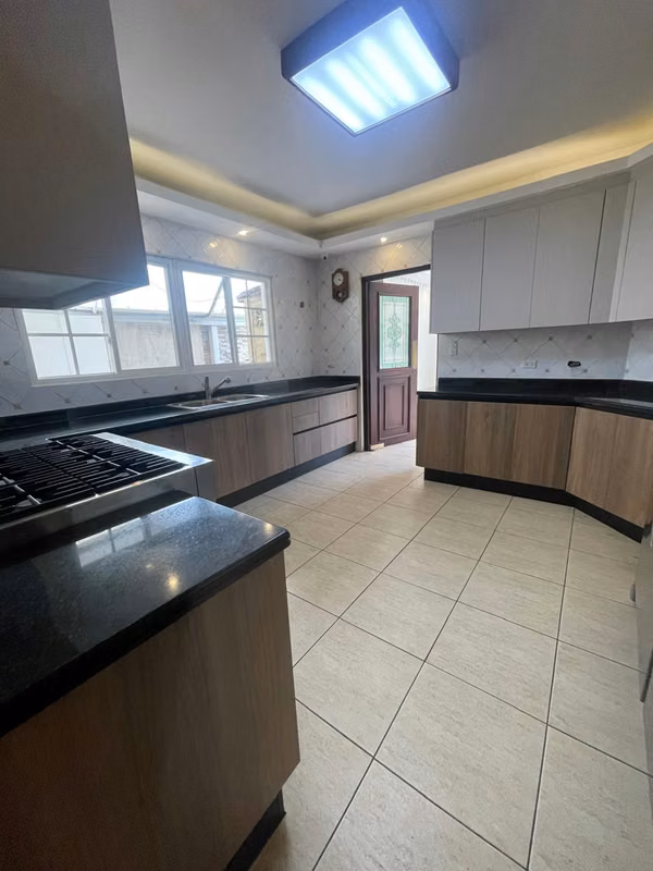 Luxury house in private community costa del este