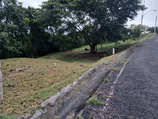 NICE LOT FOR SALE 1,267.35 MTS