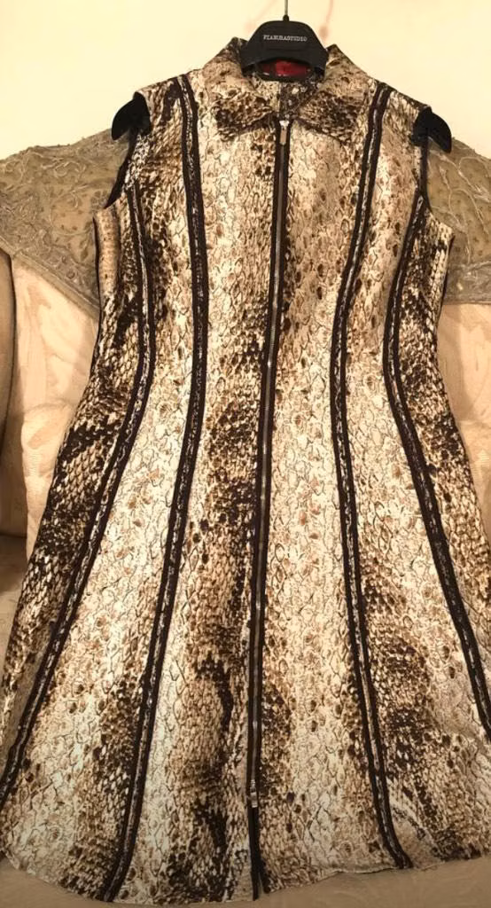CAROLINA HERRERA  VESTIDO   NUEVO