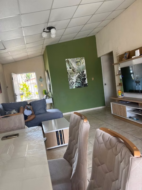 Arraijan casa en Brisas del Golf