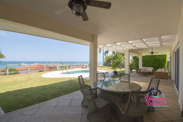 House with ocean view in Vista Mar Golf &amp; Beach Resort, San Carlos