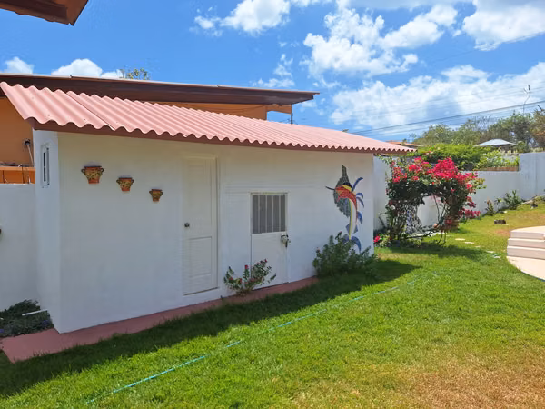 3-Bedroom Beach House with Pool and Jacuzzi in Costa Esmeralda