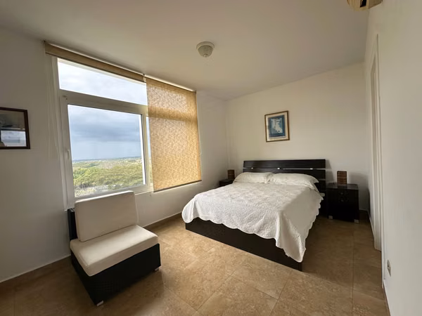 SALE BEACH APARTMENT PH MIRAMAR FARALLÓN