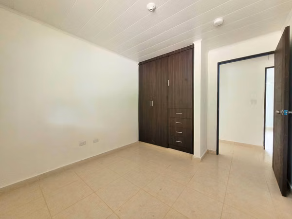 Venta de Casa Nueva en PH Paseo de Rey en Arraiján