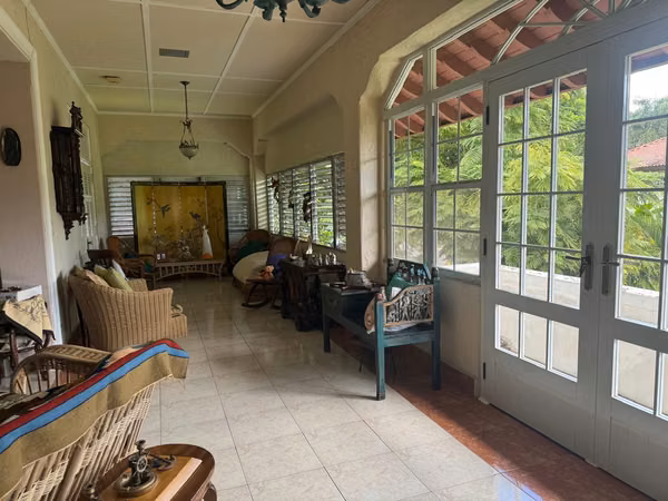 Spacious House for sale, Albrook