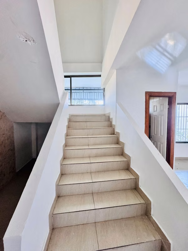 Beautiful and Spacious Apartment in Dos Mares