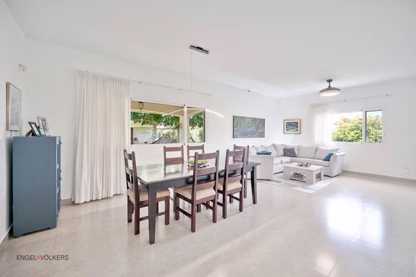 Multi family property for sale in Golden Reef, Santa Clara
