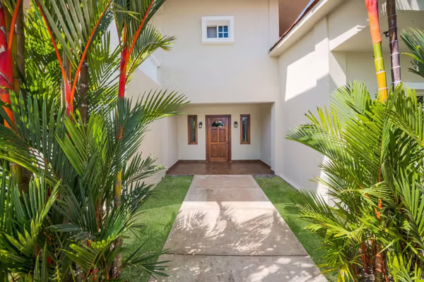 Multi family property for sale in Golden Reef, Santa Clara