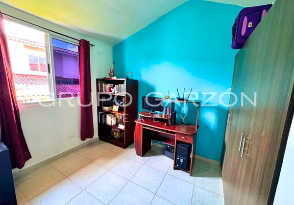 Cornered house for sale in Arraijan (PH Residencial Aragón)