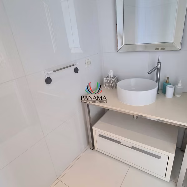 HERMOSO APARTAMENTO AMOBLADO EN YOO PANAMA
