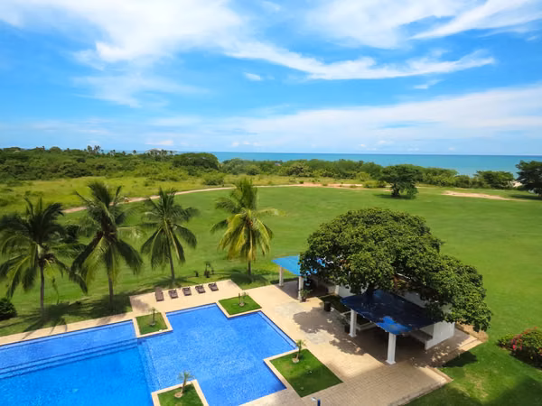 Beachfront Condo for Sale in Playa Blanca – Stunning Ocean Views!