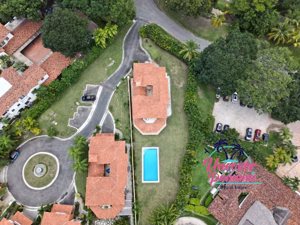 For sale luxury Beach Home in Buenaventura