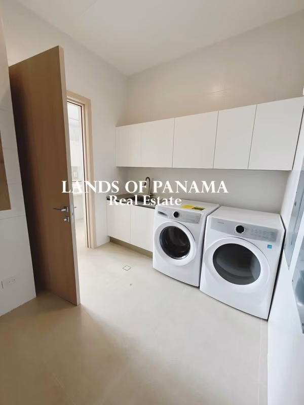 OCEAN REEF ISLANDS – PUNTA PACIFICA – APPLIANCES