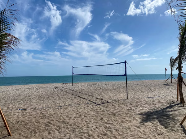 Surfside Condo for Sale: Prime Investment Opportunity