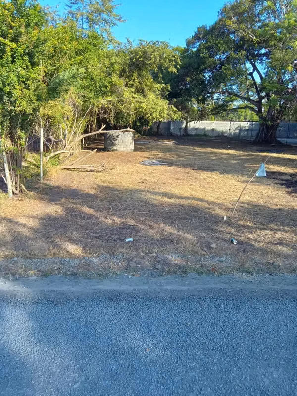 Terreno en Juan Hombron, Chiru