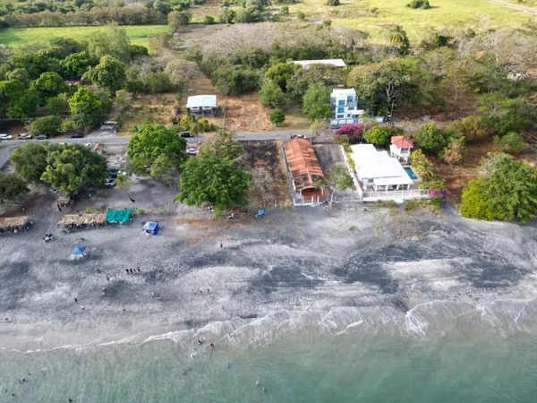 Terreno en Juan Hombron, Chiru