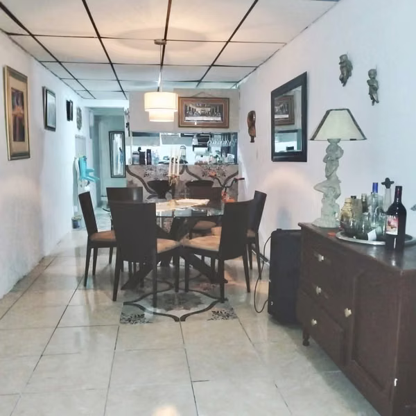 Venta Altos del Angel casa remodelada con anexo $89,000.00