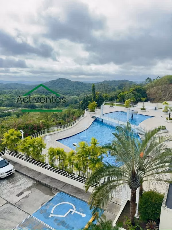 Venta de Apartamento en Altamira Gardens