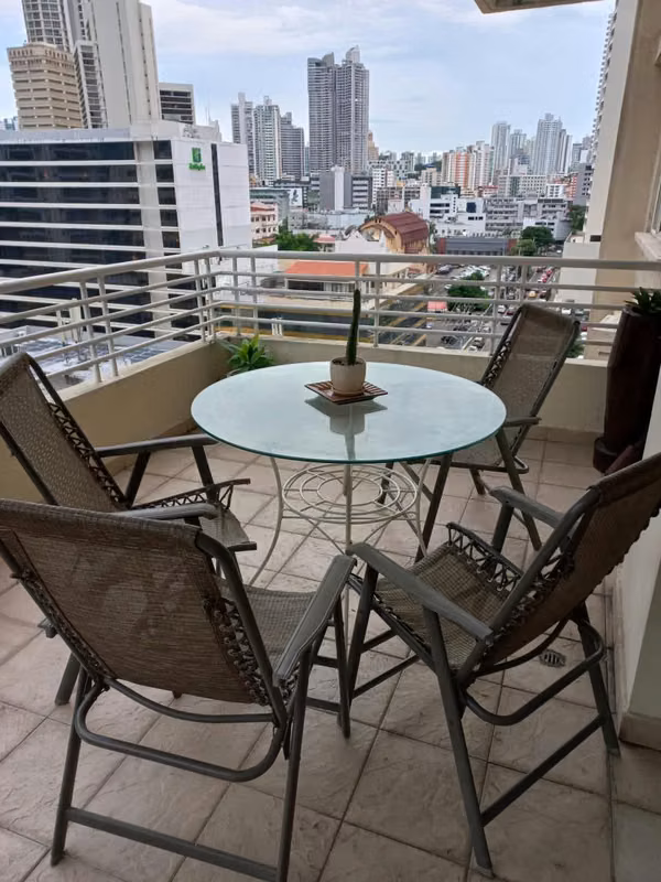 SE  VENDE  APARTAMENTO AMOBLADO B/285,000 -   ALQUILER B/1400