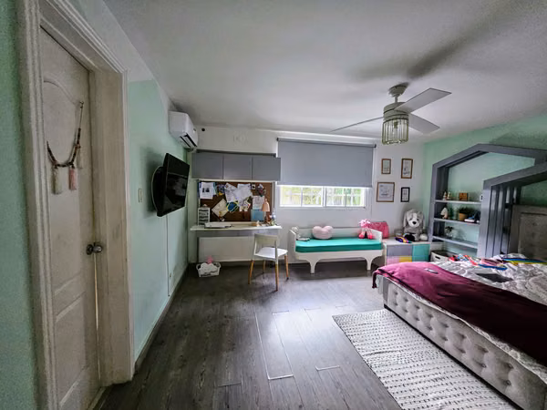 VENTA DE CASA UNIFAMILIAR EN FUENTE DEL FRESNO CONDADO DEL REY REMODELADA