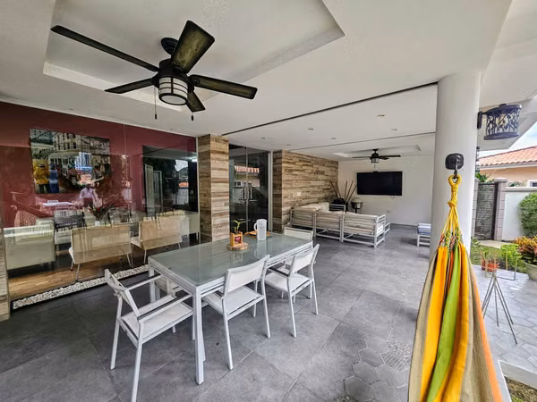VENTA DE CASA UNIFAMILIAR EN FUENTE DEL FRESNO CONDADO DEL REY REMODELADA