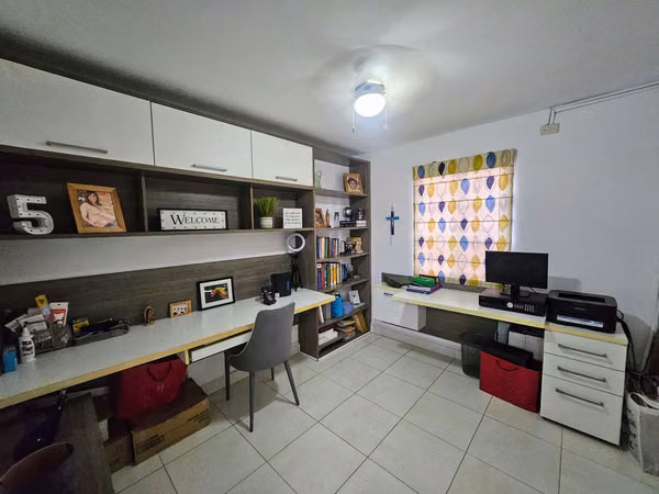 VENTA DE CASA UNIFAMILIAR EN FUENTE DEL FRESNO CONDADO DEL REY REMODELADA