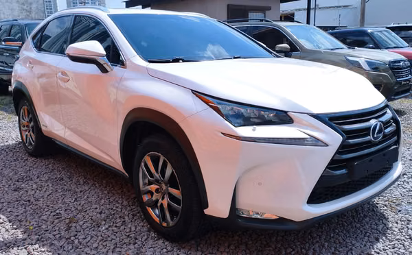 Lexus NX300H 2016