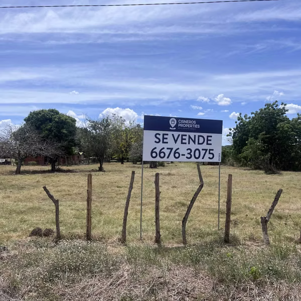 Venta de Terreno, Carretera Nacional Chitré a Las Tablas