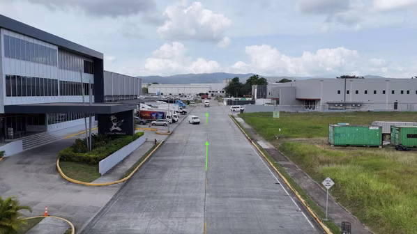 Vendo Terreno  operativo en Tocumen Commercial Park