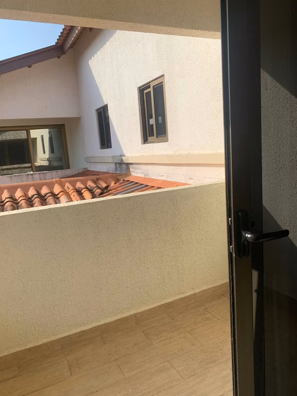 BANK SELLS HOUSE IN PH SF WOODLANDS