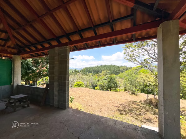 Belleza de Finca a La Venta en Chiguiri Arriba, Penonomé