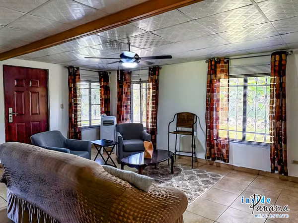House For Sale in Bugaba Chiriqui