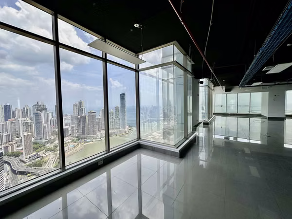 Se Alquila Oficina de 1,417m2 en Torre BICSA, Avenida  Balboa
