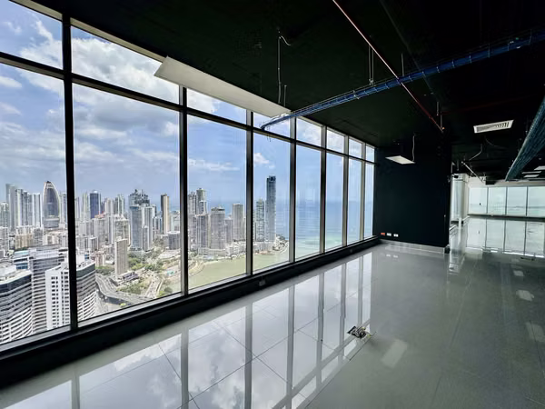 Se Alquila Oficina de 1,417m2 en Torre BICSA, Avenida  Balboa