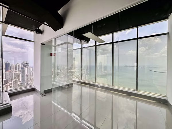 Se Alquila Oficina de 1,417m2 en Torre BICSA, Avenida  Balboa