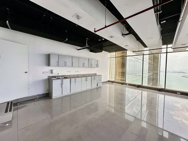 Se Alquila Oficina de 1,417m2 en Torre BICSA, Avenida  Balboa