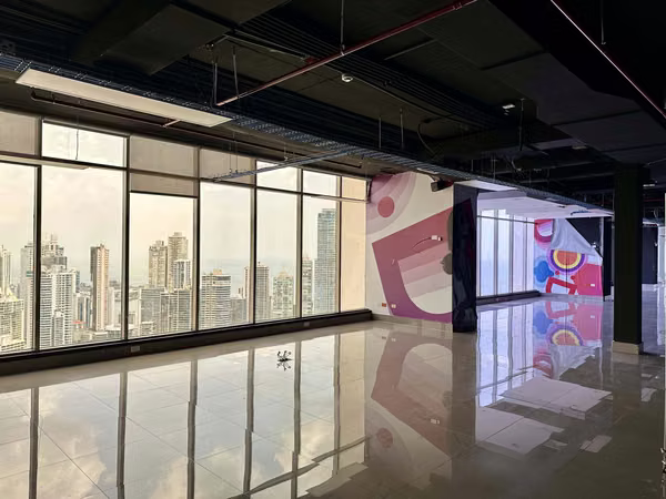 Se Alquila Oficina de 1,417m2 en Torre BICSA, Avenida  Balboa