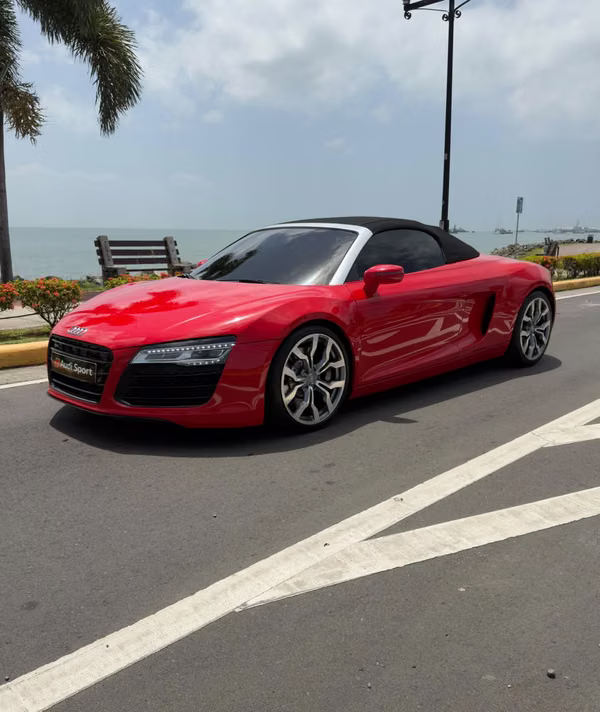 Audi R8 Spyder 2015