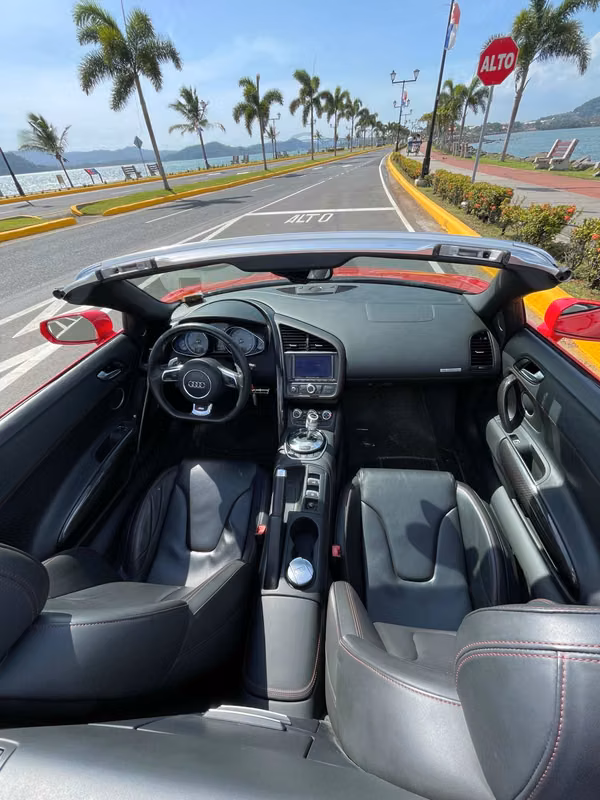 Audi R8 2015