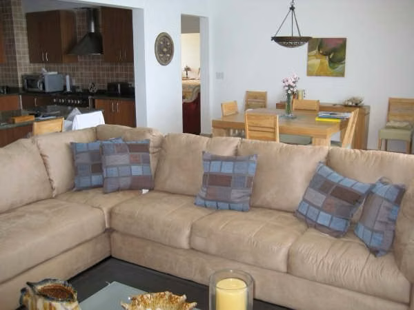 SPECTACULAR 4-BEDROOM OCEANFRONT APARTMENT IN FARALLON, PANAMA