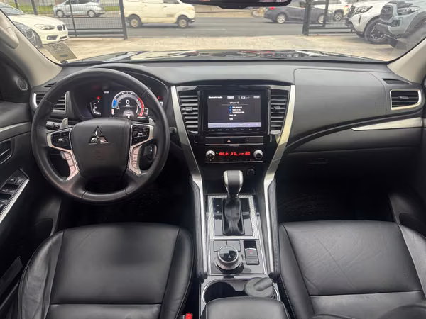 MITSUBISHI MONTERO SPORT