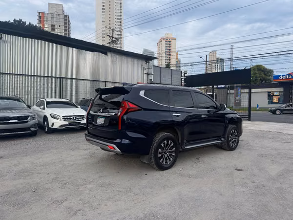 MITSUBISHI MONTERO SPORT