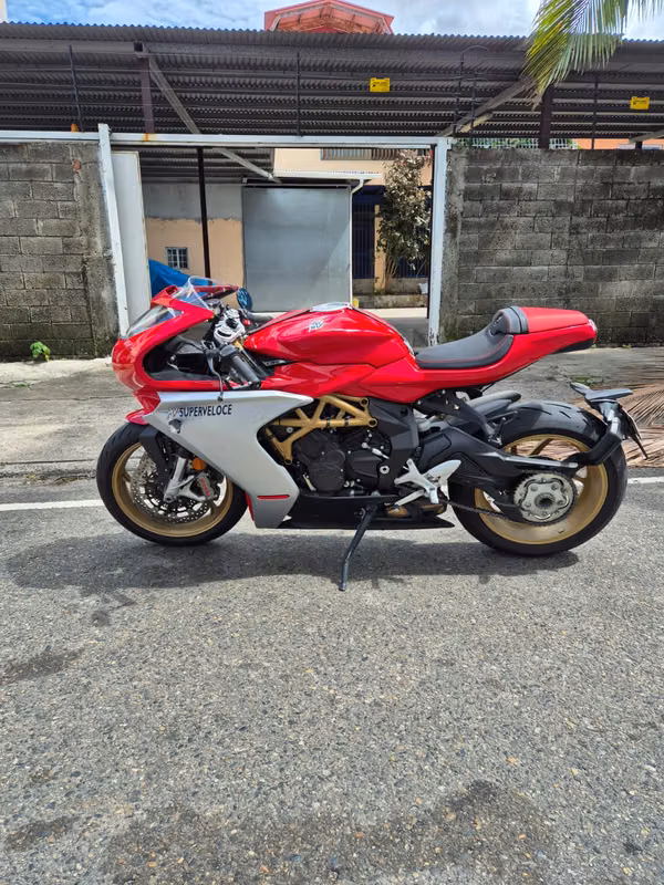 MV Agusta Superveloce