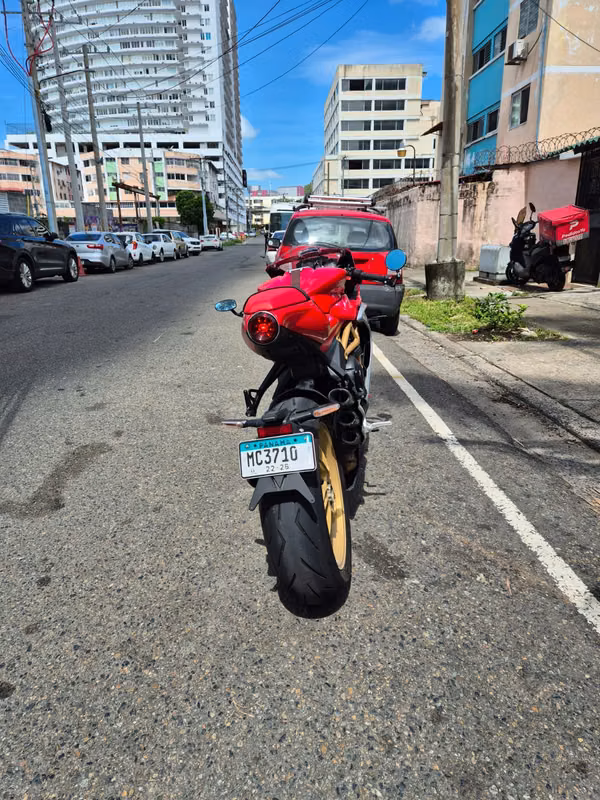 MV Agusta Superveloce