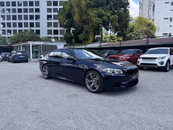 BMW M5 2015