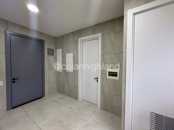 Venta Casa Unifamiliar de 688.38 m2 de Terreno en The Woods, Santa Maria