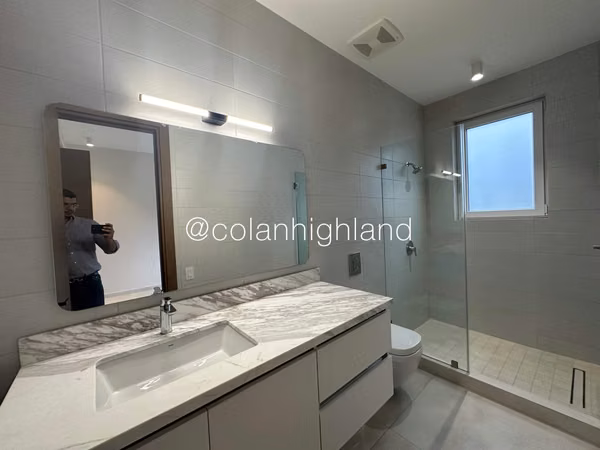 Venta Casa Unifamiliar de 688.38 m2 de Terreno en The Woods, Santa Maria