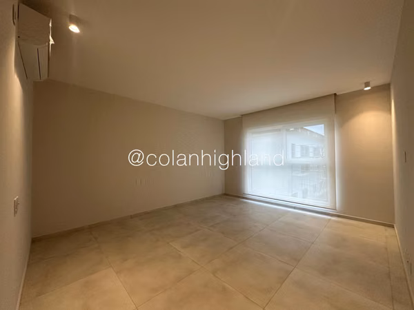 Venta Casa Unifamiliar de 688.38 m2 de Terreno en The Woods, Santa Maria