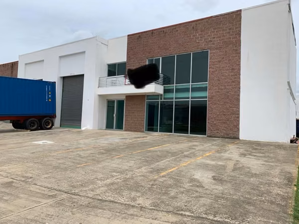 GRAN OPORTUNIDAD!!! VENTA DE OFIBODEGA EN EL PARQUE INDUSTRIAL LAS AMERICAS